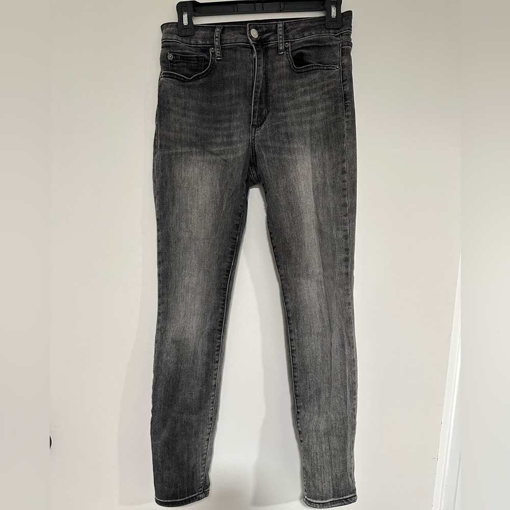 GAP skinny jeans